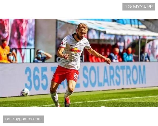 莱比锡红牛官方宣布与24岁中场施拉格尔续约至2030年